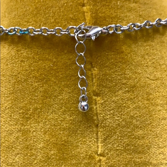 Silver necklace w/ light blue stones and crystals - Picture 5 of 5